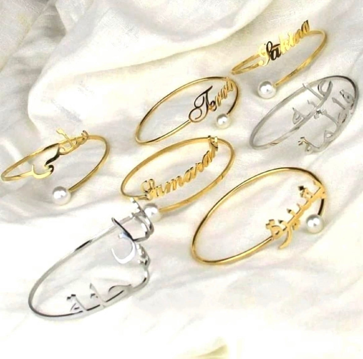 Customized Name Bracelet/Bangle